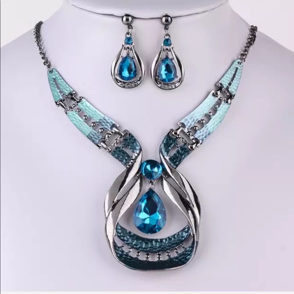 Blue, Green Statement Necklace & Earrings Set